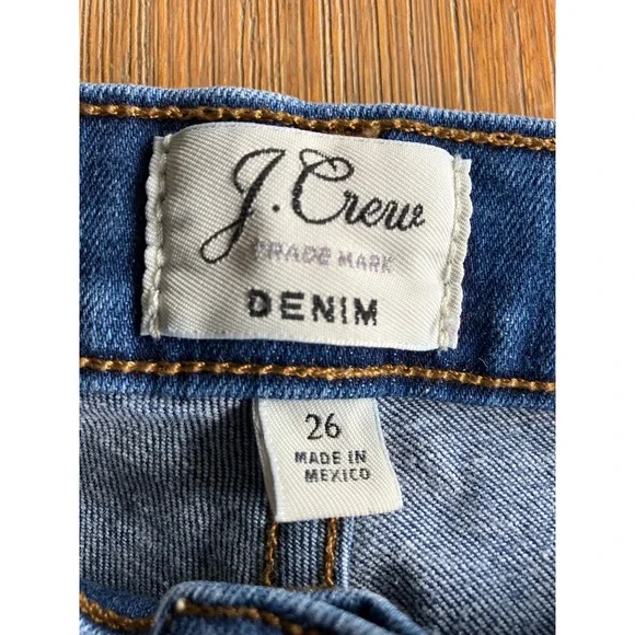 J. Crew Cuffed Trademark Denim Low Rise Casual Short Womens Blue Size 26 - Picture 3 of 5